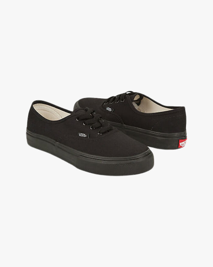 Black Vans Off The World